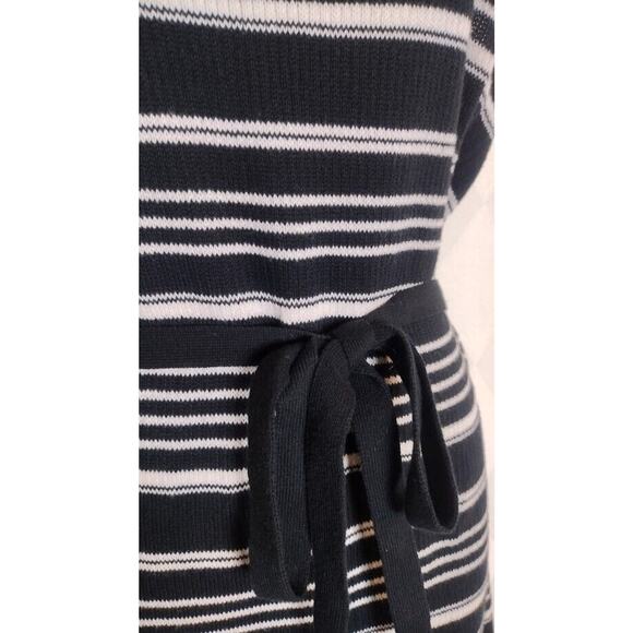 Banana Republic Factory, Striped Sleeveless Knit Dress w/Tie Belt, Sz M, Blk/Wht - Picture 2 of 6